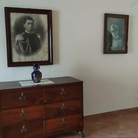 Gæstehus Palazzo Scelzi Aliano